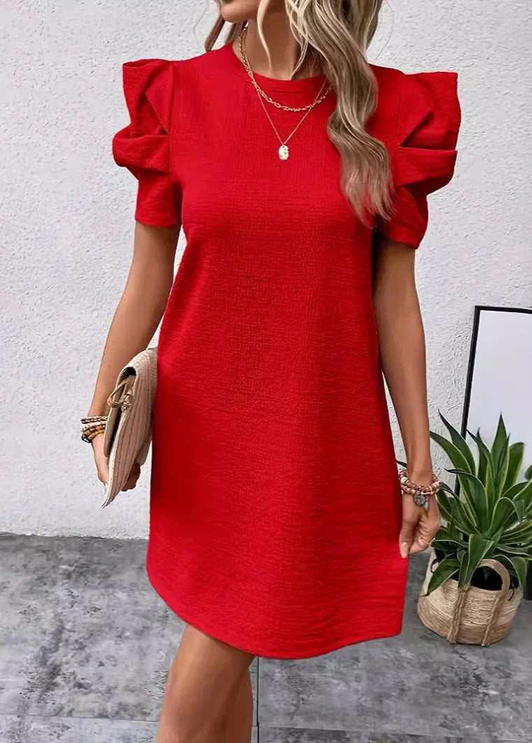 Lyhyt suora mekko