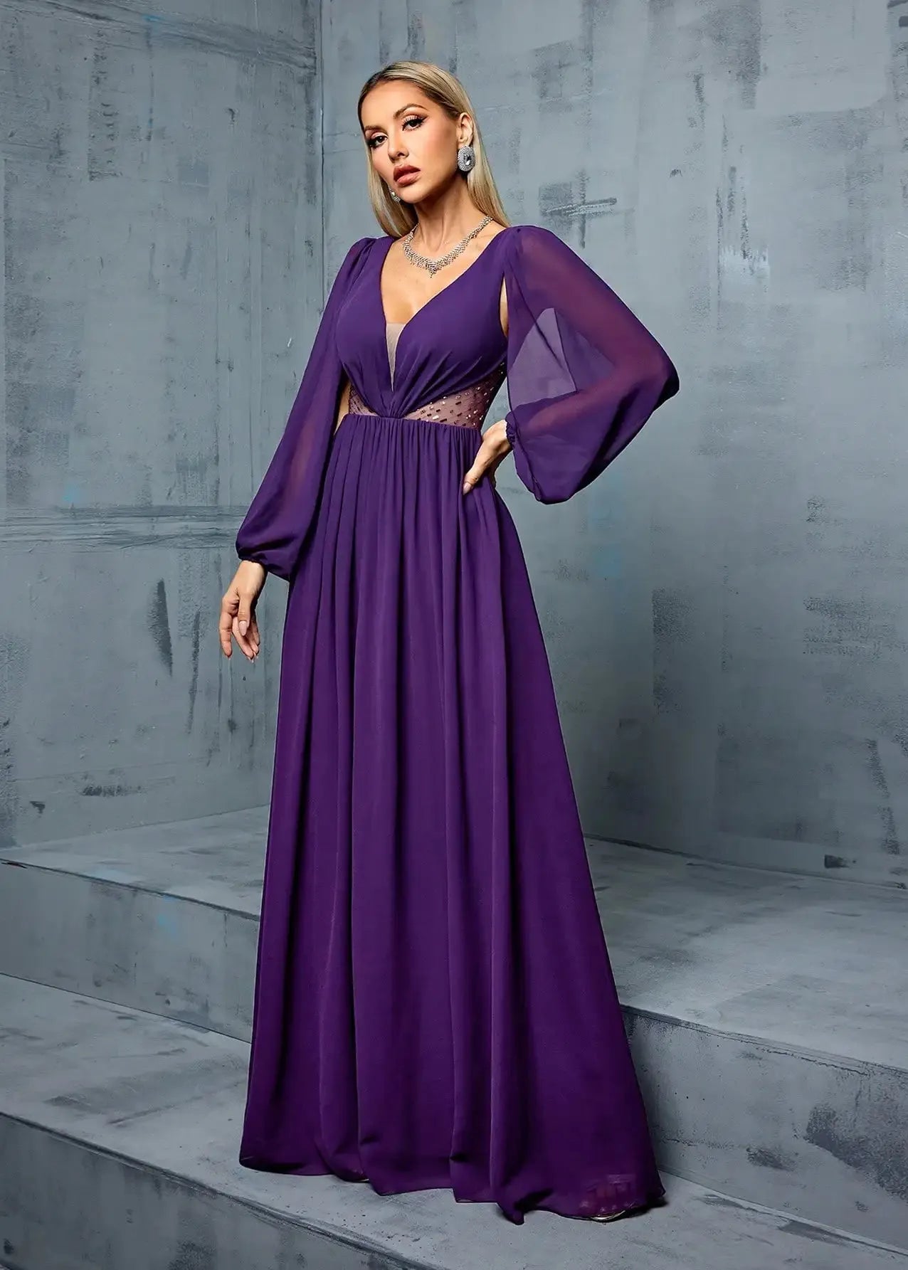 Violetti juhlamekko – kuva 4