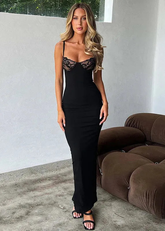 Musta femme fatale mekko – kuva 4