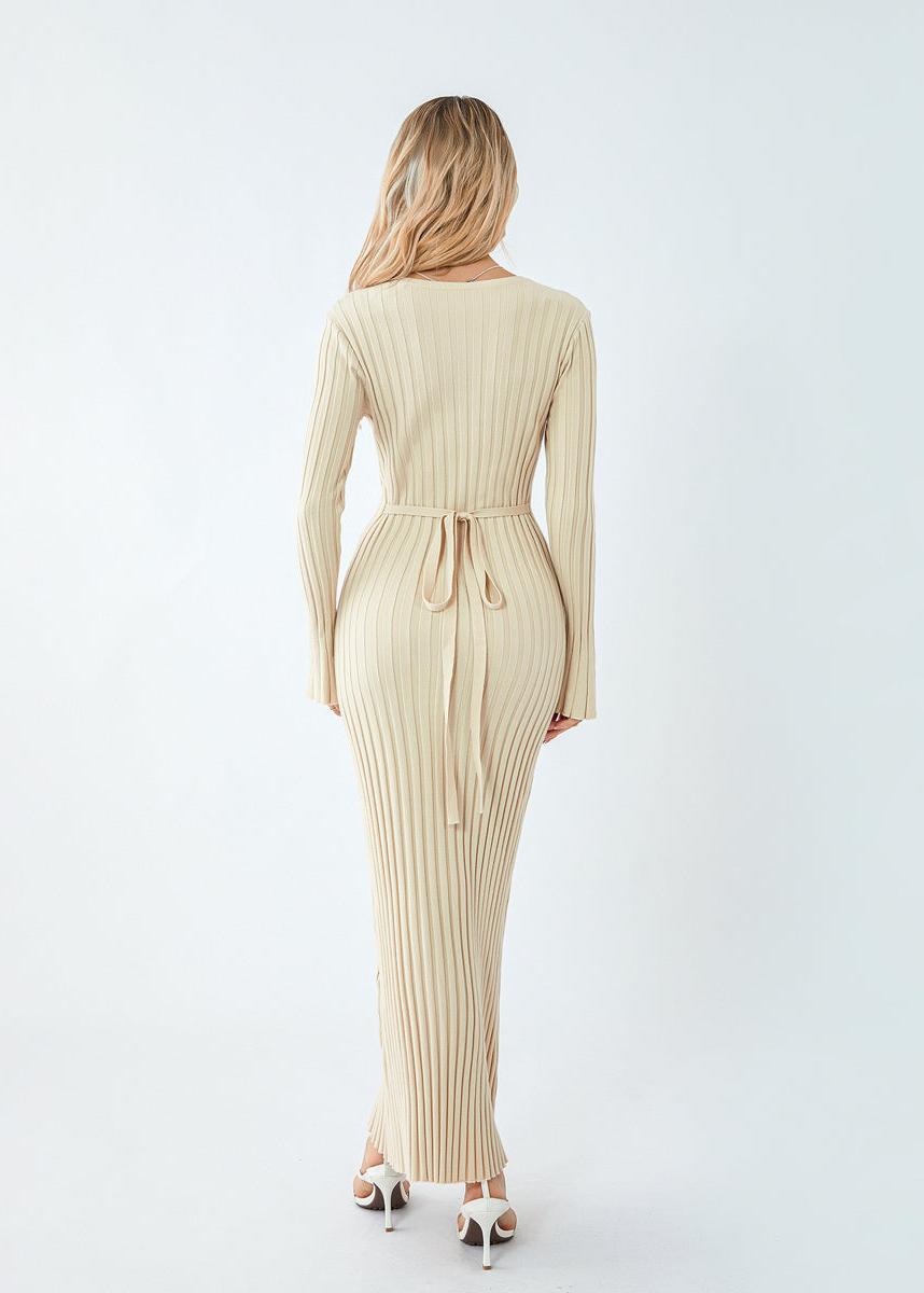 Beige neulemekko – kuva 2