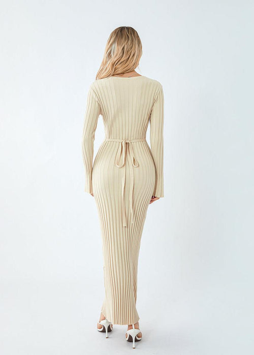 Beige neulemekko – kuva 2