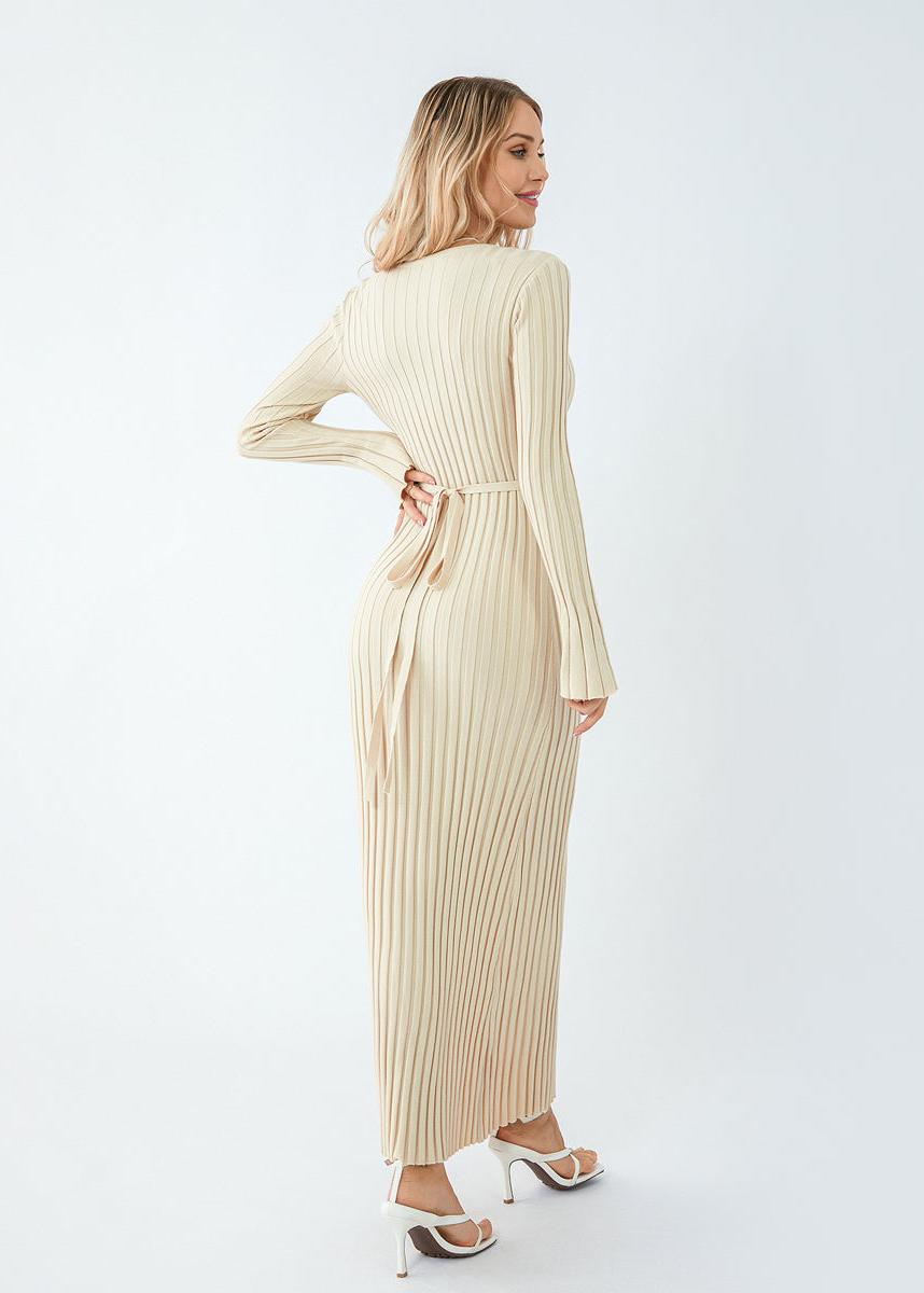 Beige neulemekko – kuva 5