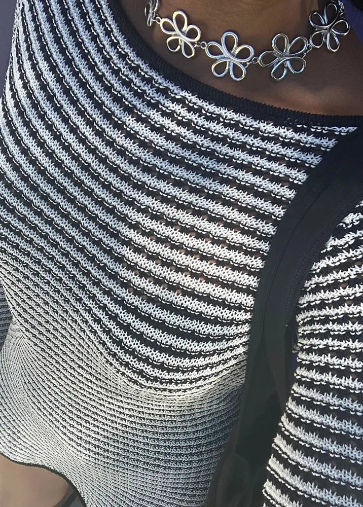 Pitkähihainen raidallinen neulemekko – kuva 3