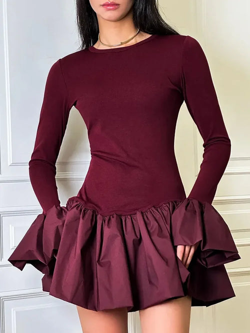 Burgundin laskostettu mekko – kuva 2