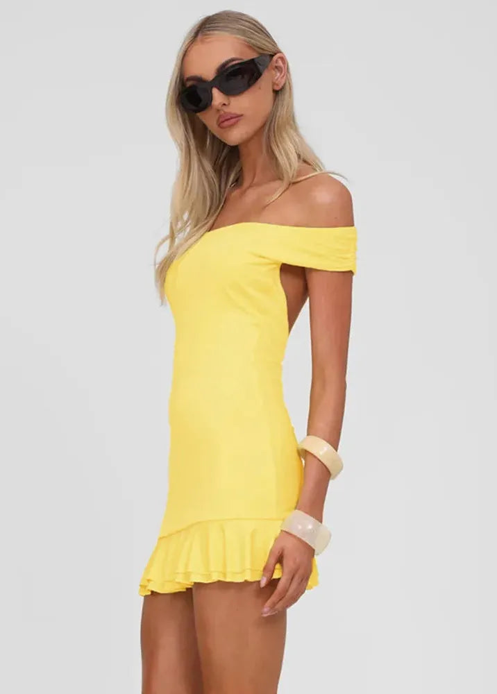 Keltainen bardot-mekko – kuva 3