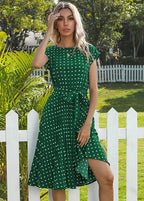 Midi pilkullinen mekko